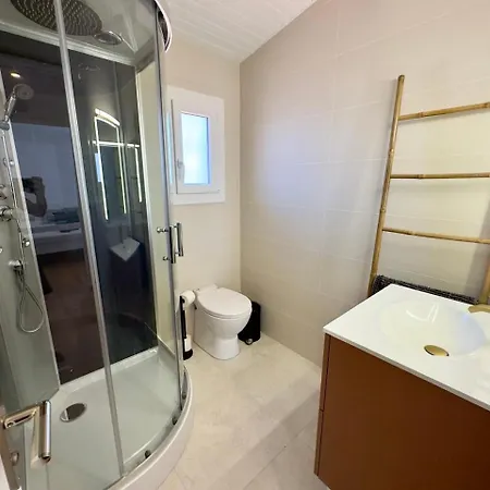 Casa Mynka - Calme - Clim Reversible Centralisee - Wifi - Bureaux - Parking - Equipements Bebes- Sudsejourconciergerie