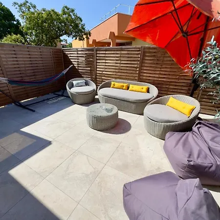 Ferienhaus Casa Mynka - Calme - Clim Reversible Centralisee - Wifi - Bureaux - Parking - Equipements Bebes- Sudsejourconciergerie *